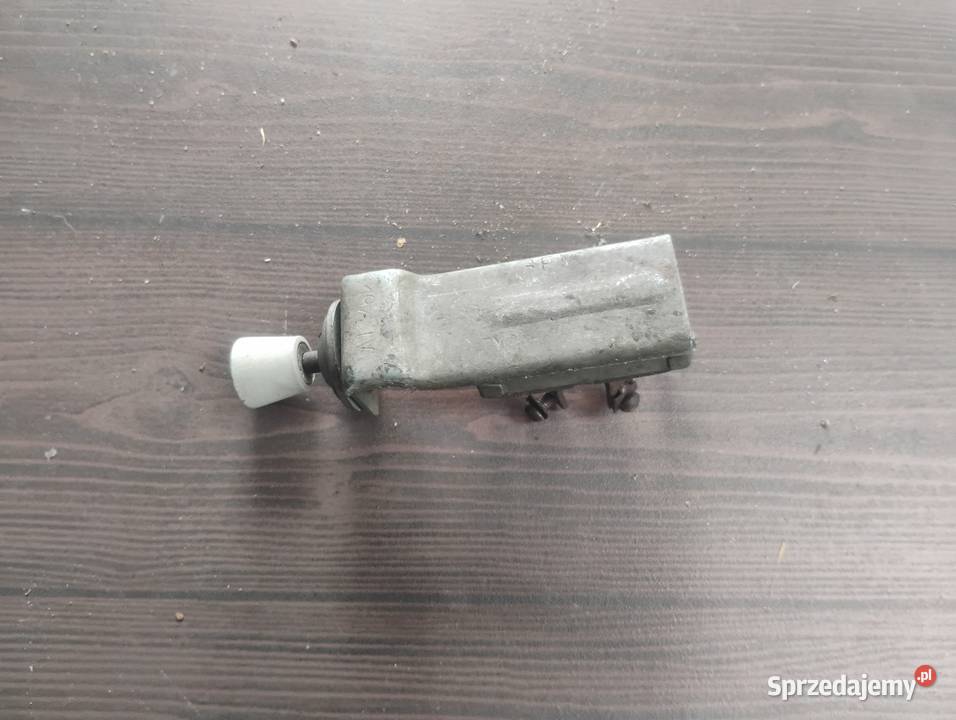 Włącznik świateł FSO Warszawa 223