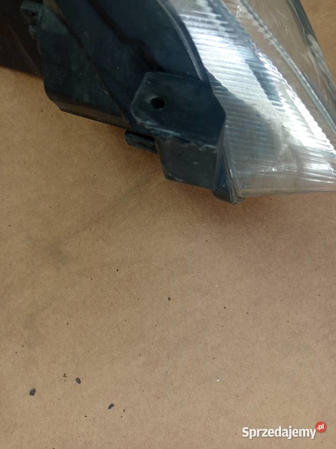 Reflektor lewy fiesta mk8 orginalny Rzeszów sprzedam
