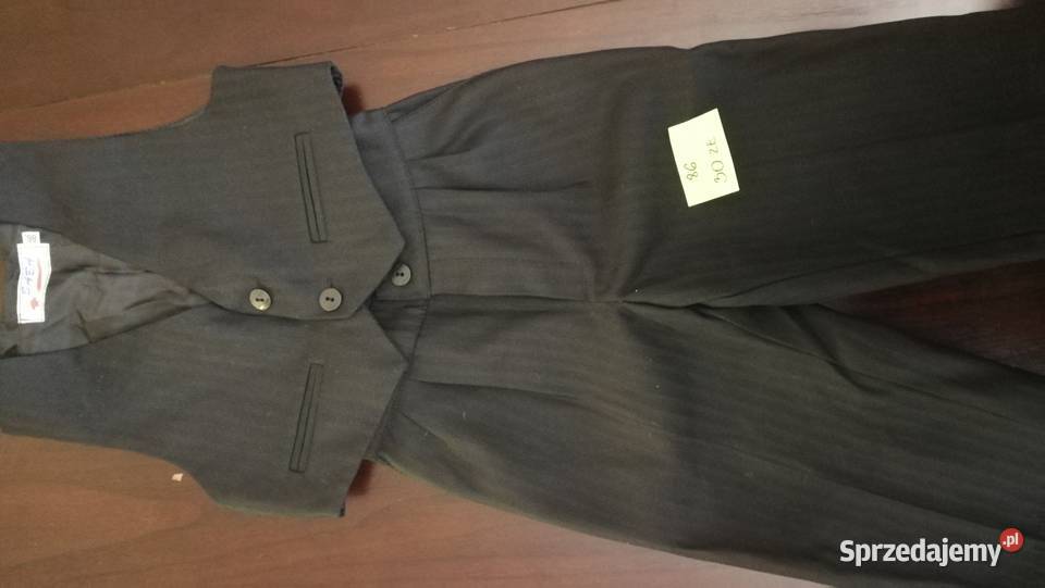 mam na sprzedaz garnitirek chlopca Wrocław