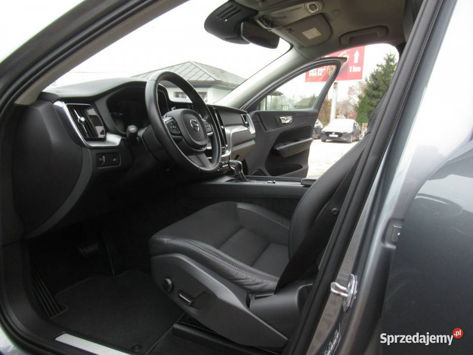 Volvo XC 60 BEZWYPADKOWY Android AutoApple isofix Warszawa sprzedam
