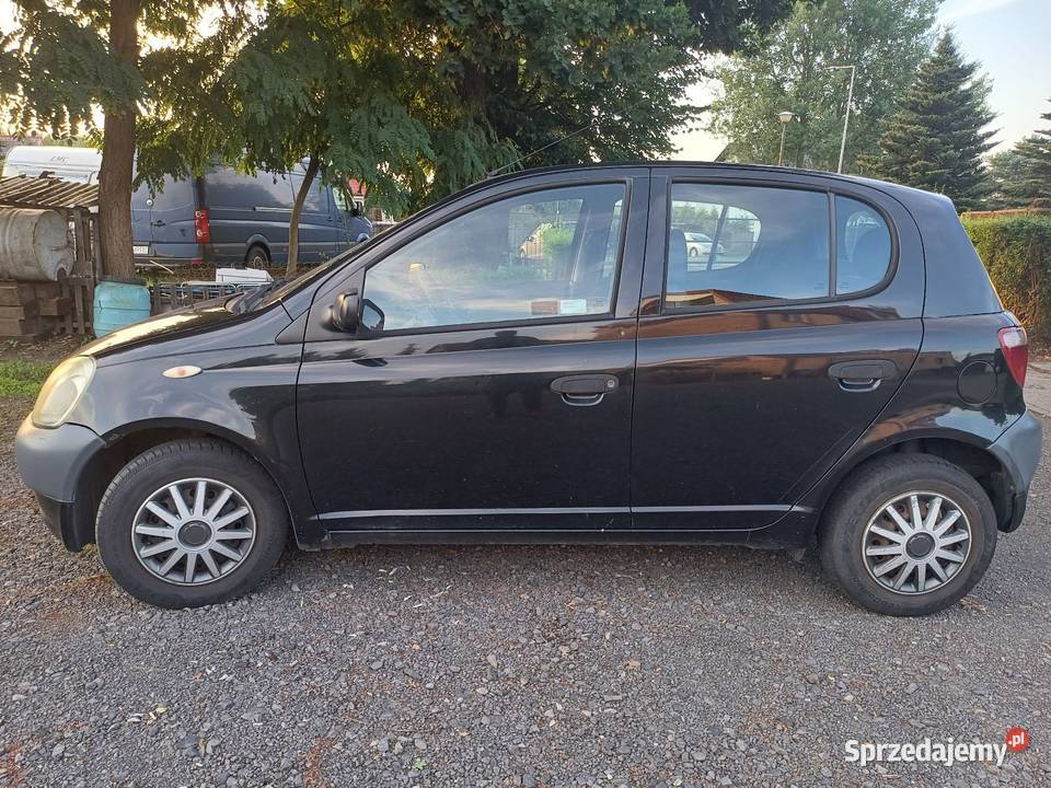Toyota Yaris 10 VVTi 68 2001r 5 drzwiowy Lubin
