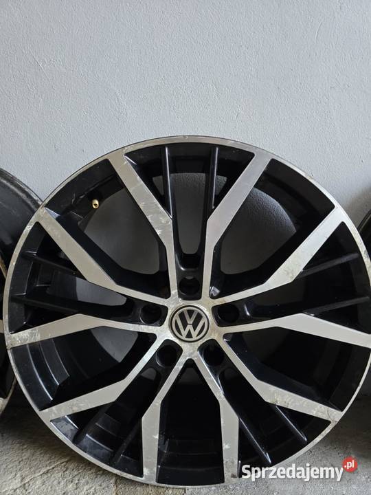 Alufelgi VW 17 5X112 ET45 571mm audi skoda seat Średnica 17" Puławy