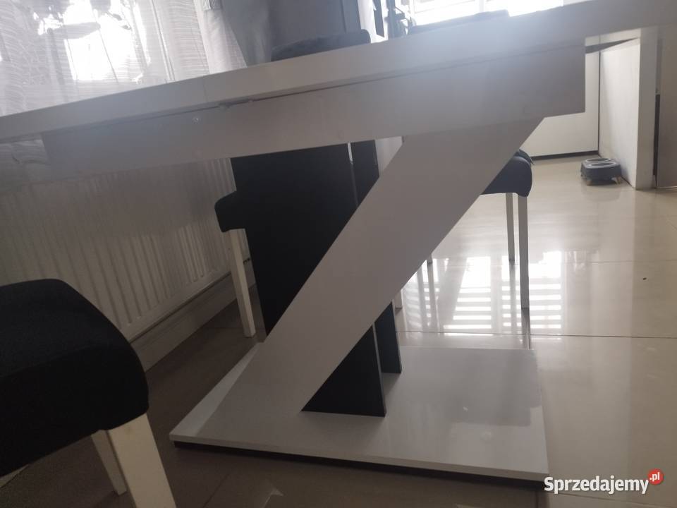 Stół biały rozkładany Kartuzy