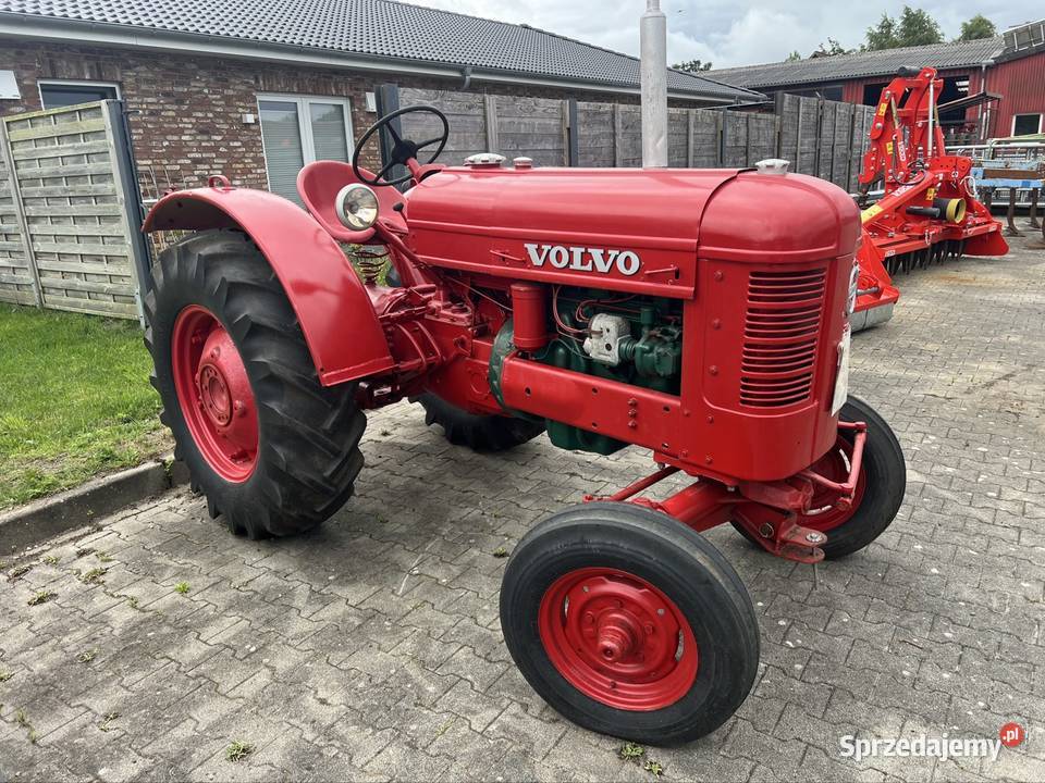 Traktor volvo benzyna Solnica sprzedam
