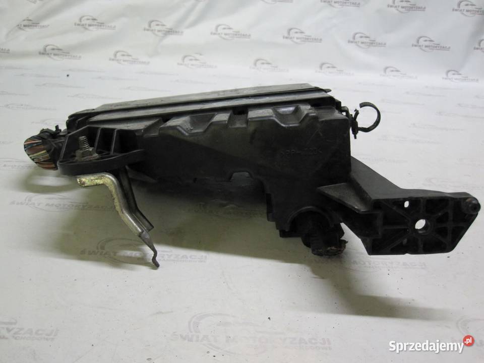 LEXUS IS II 22 D 08r skrzynka bezpieczników Skrzynki bezpieczników sprzedam