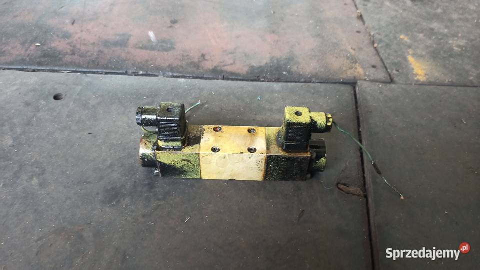 Elektromagnes Elektrozawór Ciągnik Koparka