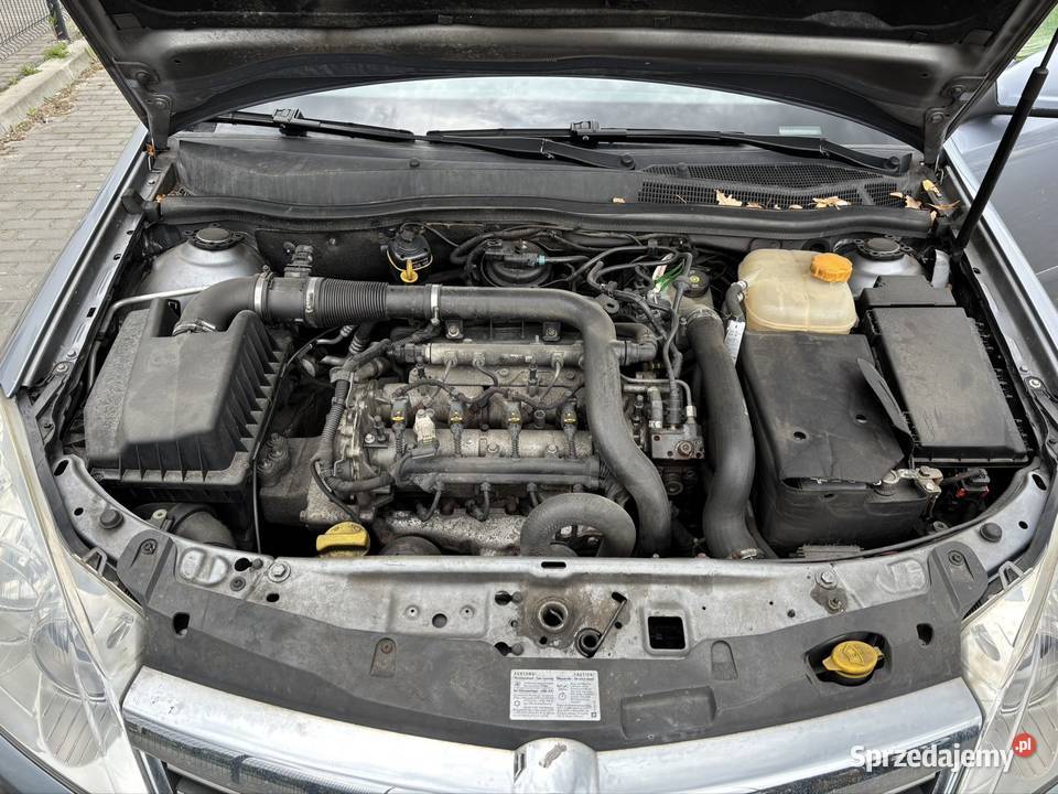 Opel Astra Kombi diesel 13 2008 pierwszy Warszawa