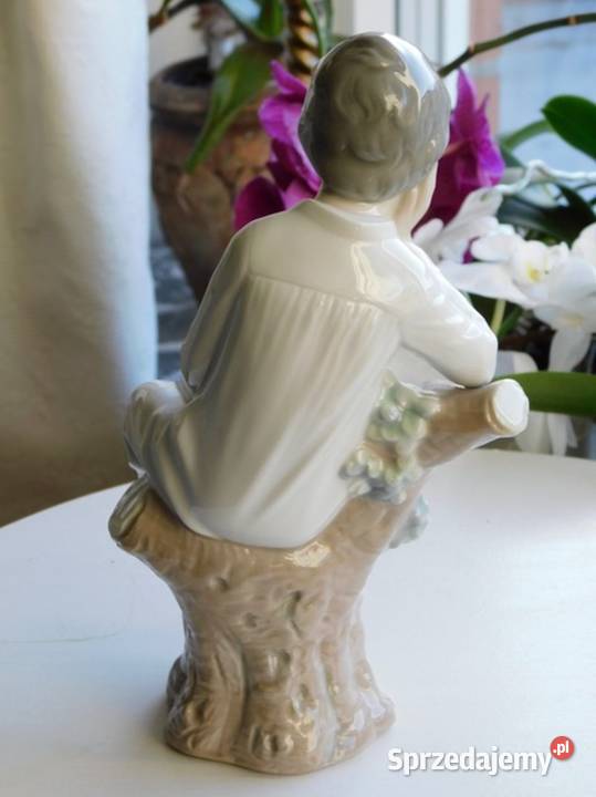 Figurka Lladro zamyślonej dziewczyny wys 215 592 Szczecin