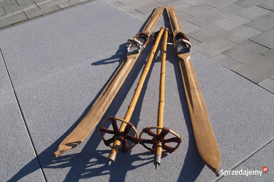 Stare narty jesionowe 160 kijki Pruchnik