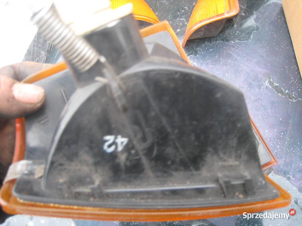 Kierunkowskaz przedni przód lewy prawy Volvo 440 osobowe małopolskie Kraków sprzedam