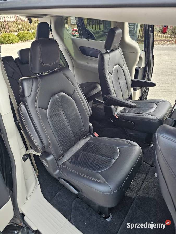 Chrysler Pacifica 2018 Touring L Plus 36 V6 291 Majków