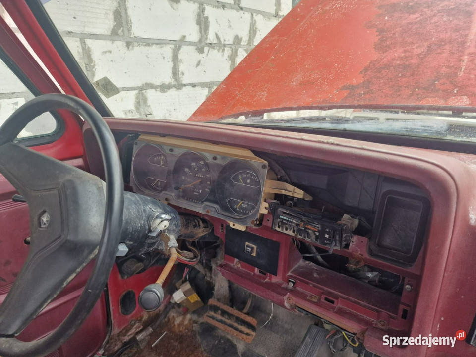 Dodge RAM Dodge Ram D100 Rocznik 1987 Silnik 318 automatyczna