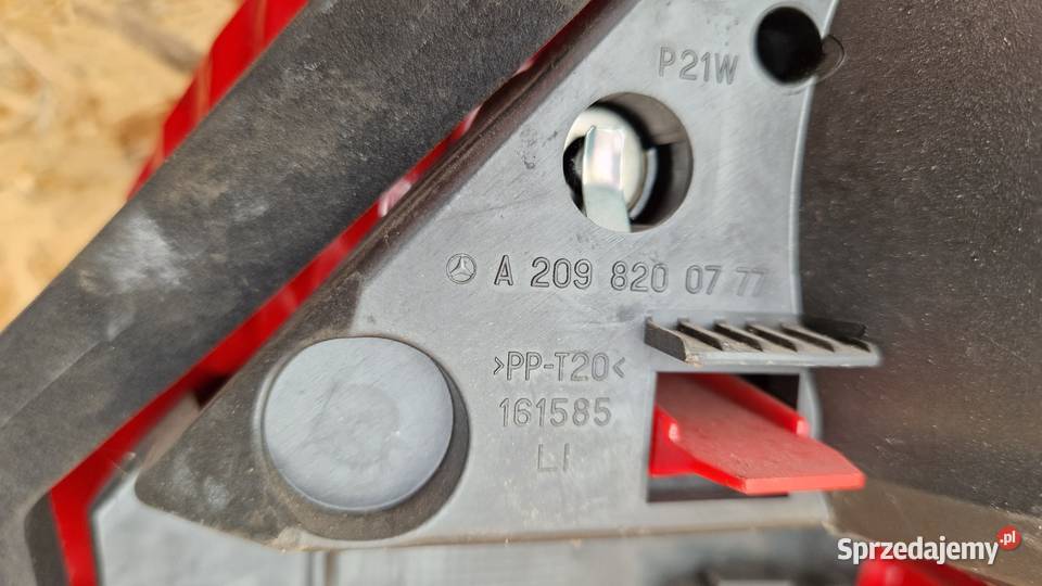 MERCEDES A209 LAMPA TYŁ TYLNA LEWA ORYGINALNA Słowikowo
