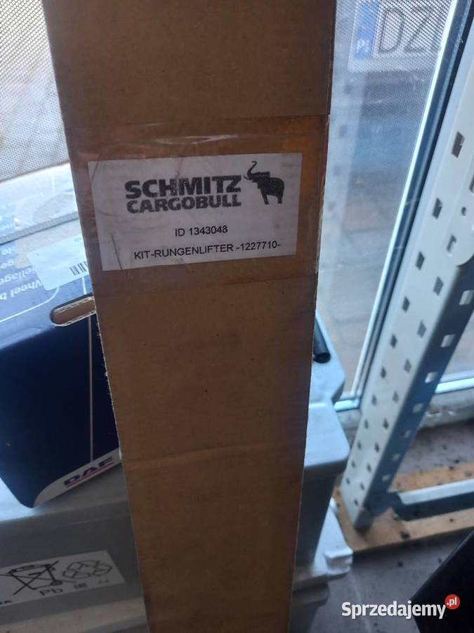 MECHANIZM PODNDACHU 550HUB SCHMITZ 1343048 Pozostałe sprzedam