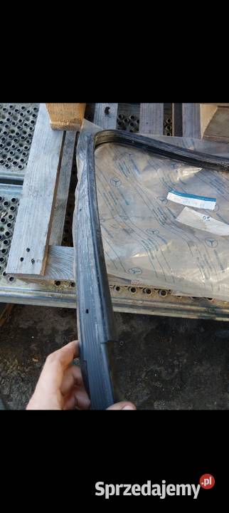 3096371820 Mercedes nowa uszczelka oryginalna Przeźmierowo