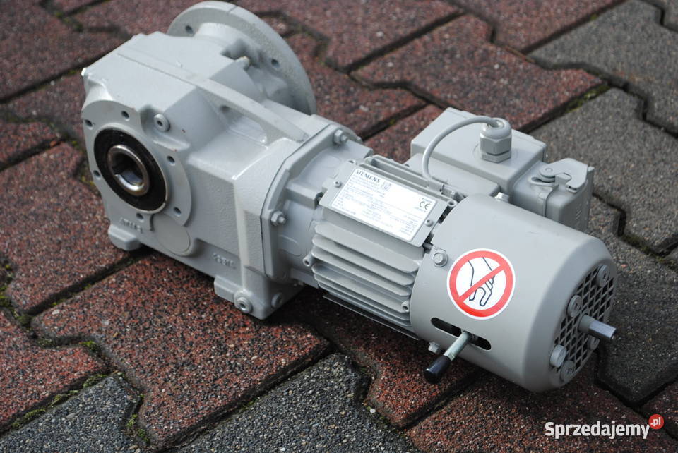 Motoreduktor kątowy 018kw 86obr z hamulcem Kargowa