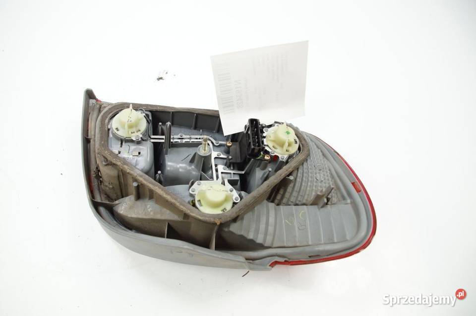 LAMPA PRAWA TYŁ TOYOTA YARIS Lipno