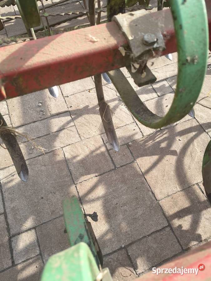 Agregat przedsiewny 18m wał przedni 2 wałki Moskit Maszyny uprawowe Koło sprzedam