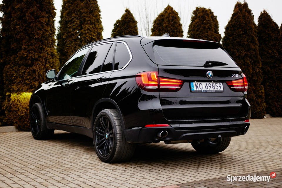 BMW X5 F15 2013 światła przeciwmgielne Rzekuń