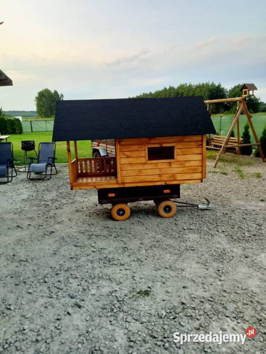 Duża buda psa Jagiełła