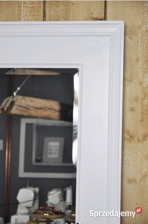 Duże lustro w białej klasycznej ramie art deco biały Brzuśnik