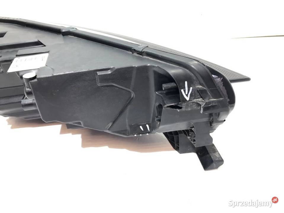 SKODA OCTAVIA IV 4 5E4 2022r REFLEKTOR LAMPA osobowe