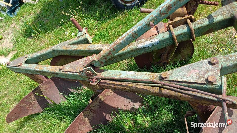 Pług 3 skibowy unii Grudziądz Nowa Karczma