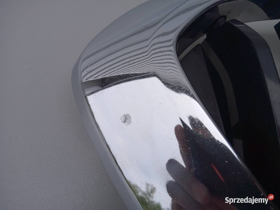 GRILL NERKA ATRAPA CHŁODNICY PRAWA BMW 6 G32 osobowe sprzedam