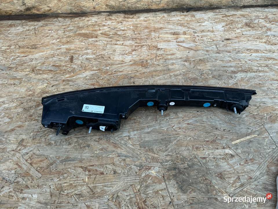 Lampa tył tylna prawa rh Renault megane V 5