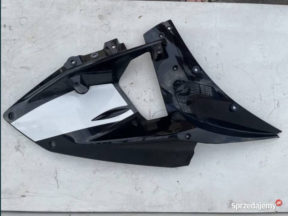 Owiewka boczek prawa KTM RC 125 RC 390 1519 wielkopolskie sprzedam