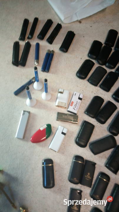 zapalniczki 85 sztuk kolekcja Błaszki