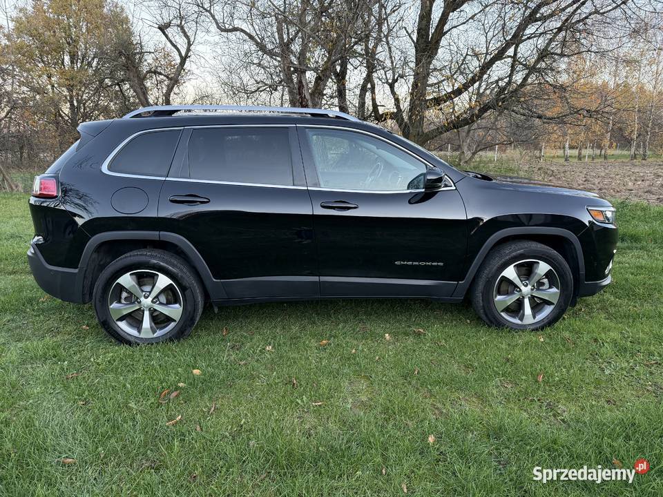 Jeep Cherokee 032021 24 przebiegu Pełna pakiet Rzeszów