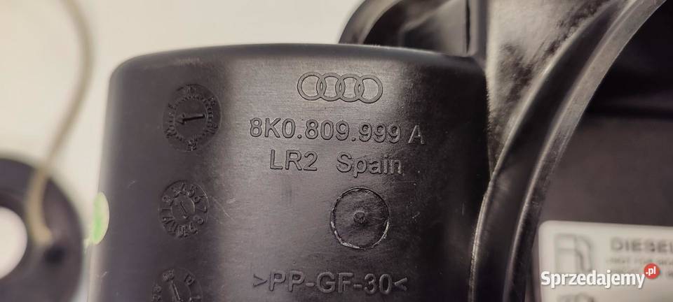AUDI A4 B8 KLAPKA WLEWU PALIWA LY9C 8K0809999A sprzedam