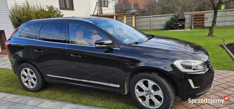 Volvo XC60 T5 Inscripton czarny Czyżew