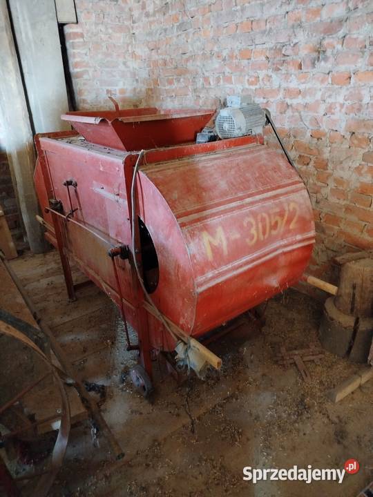 Młynek do zboża z silnikiem elektrycznym Zboża Janów Lubelski