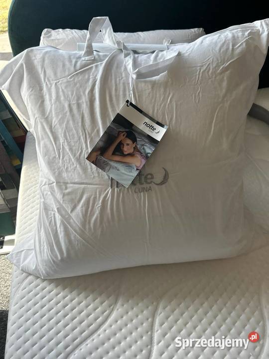 Poduszka Notte Luna 70x80 Puch gęsi Mława