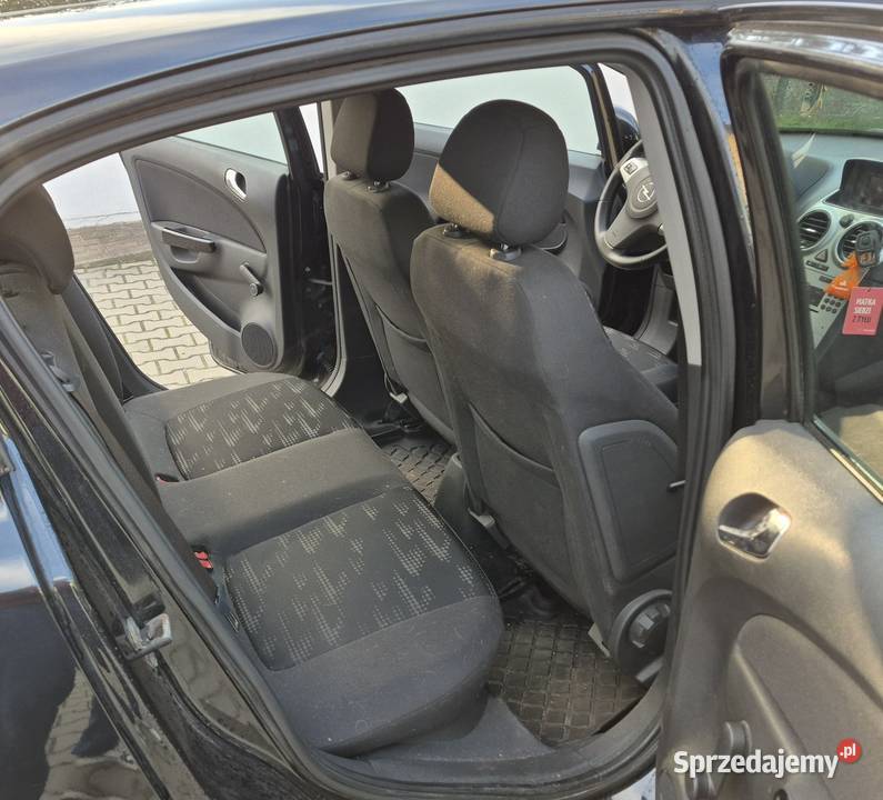 Opel Corsa D liftingu 100 Ładnie utrzymymana Zawiercie