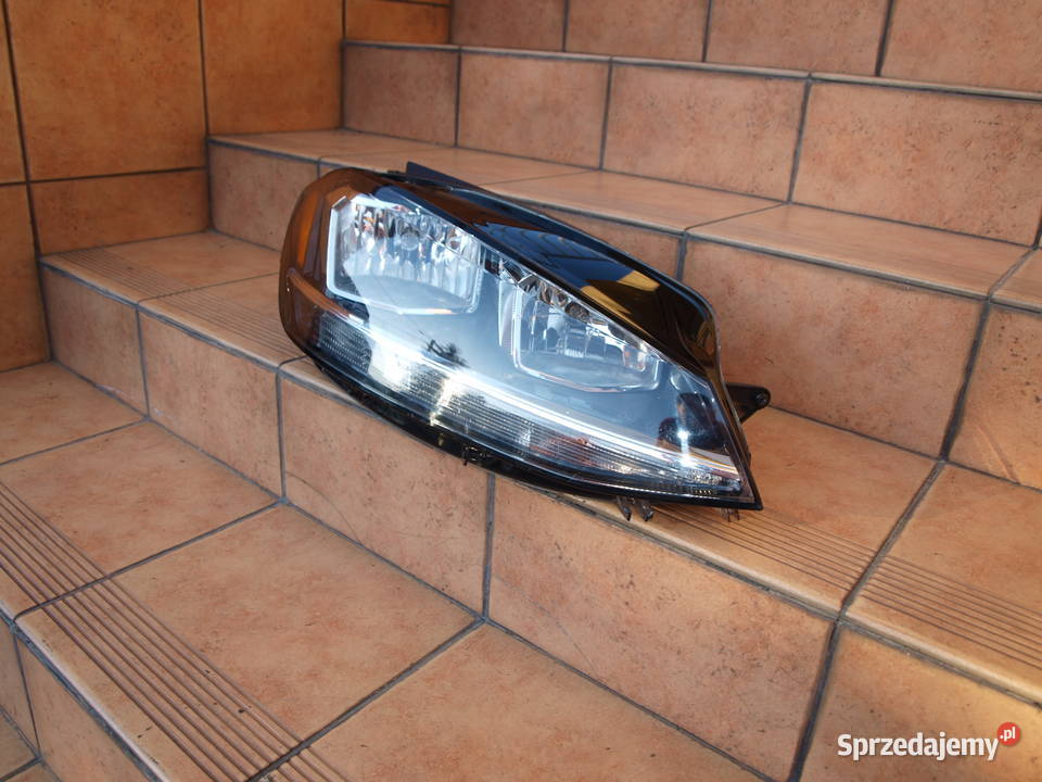 VW Golf 7 VII lampa prawa przód zwykła 2017 Kalisz