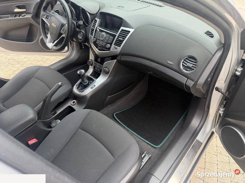 Chevrolet Cruze 20 LTZ 163 2013r stan Możliwa Rok produkcji 2013