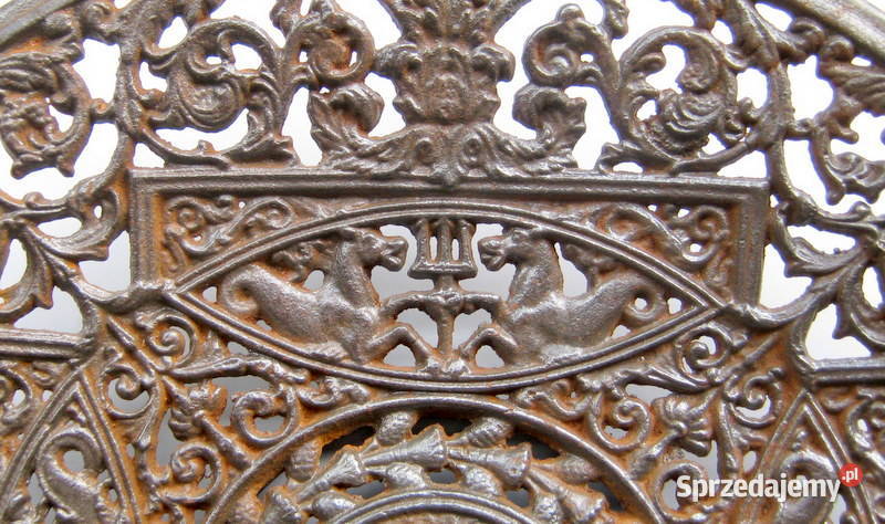 Patera żeliwna sygnowana Kraków