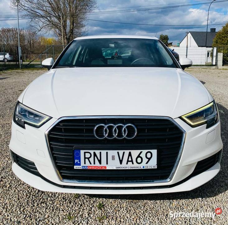 AUDI A3 35 TFSI Sportback S tronic 2020r FV 23 Nisko