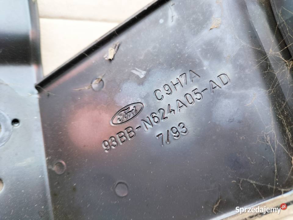 FORD MONDEO MK 1 ZAMEK KANAPY OPARCIA PRAWY LEWY Kamień-Kolonia
