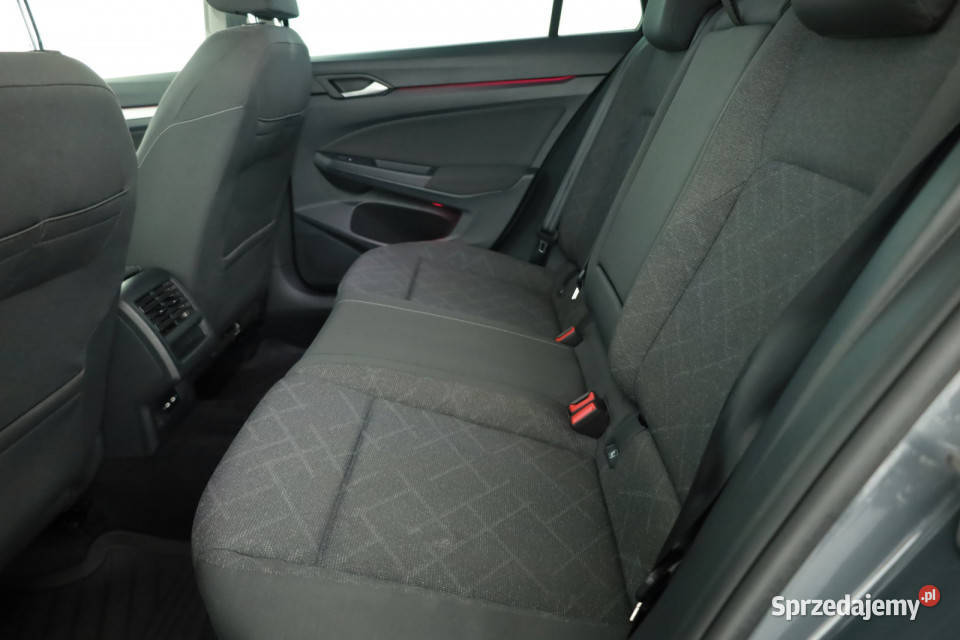 VW Golf 15 eTSI pierwszy właściciel