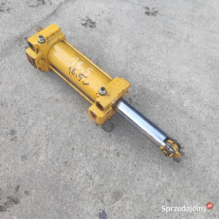 Siłownik przelotowy wspomaganie Pozostałe Brzeziny