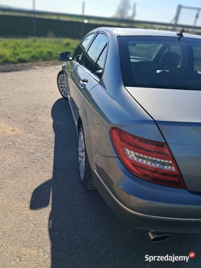 Sprzedam Mercedesa W204 awantgarde krajowy światła przeciwmgielne małopolskie Słomniki