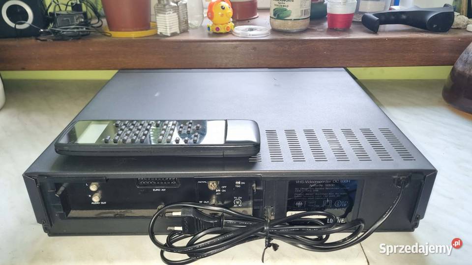 Magnetowid VHS Loewe OC 930H VPS HiFi Stereo z Warta sprzedam