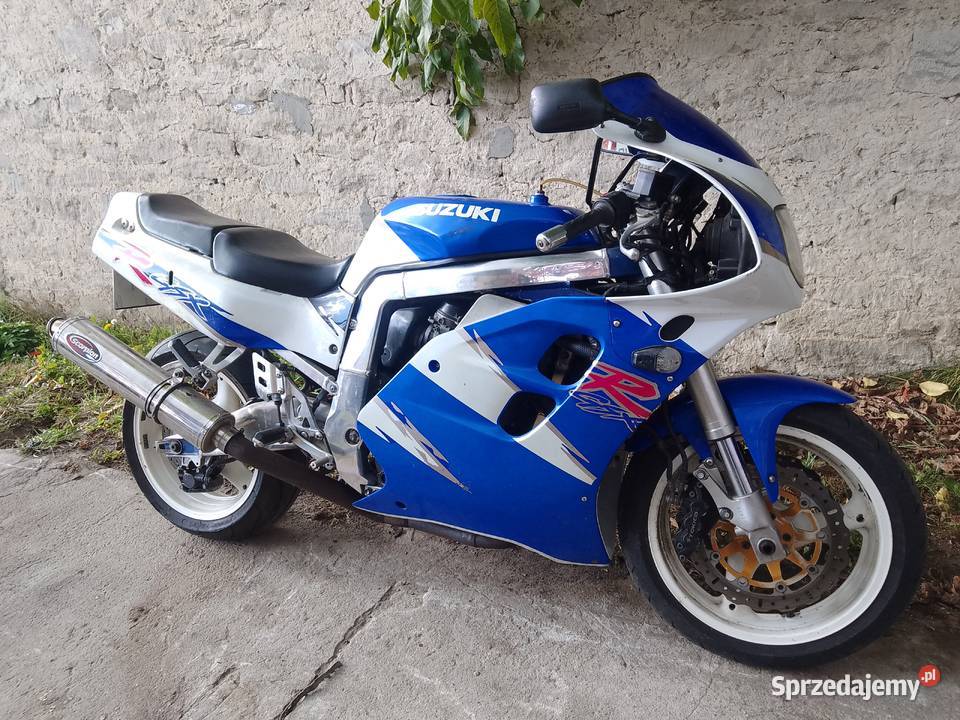 Suzuki GSXR 1100 92r w całości na części Sandomierz sprzedam