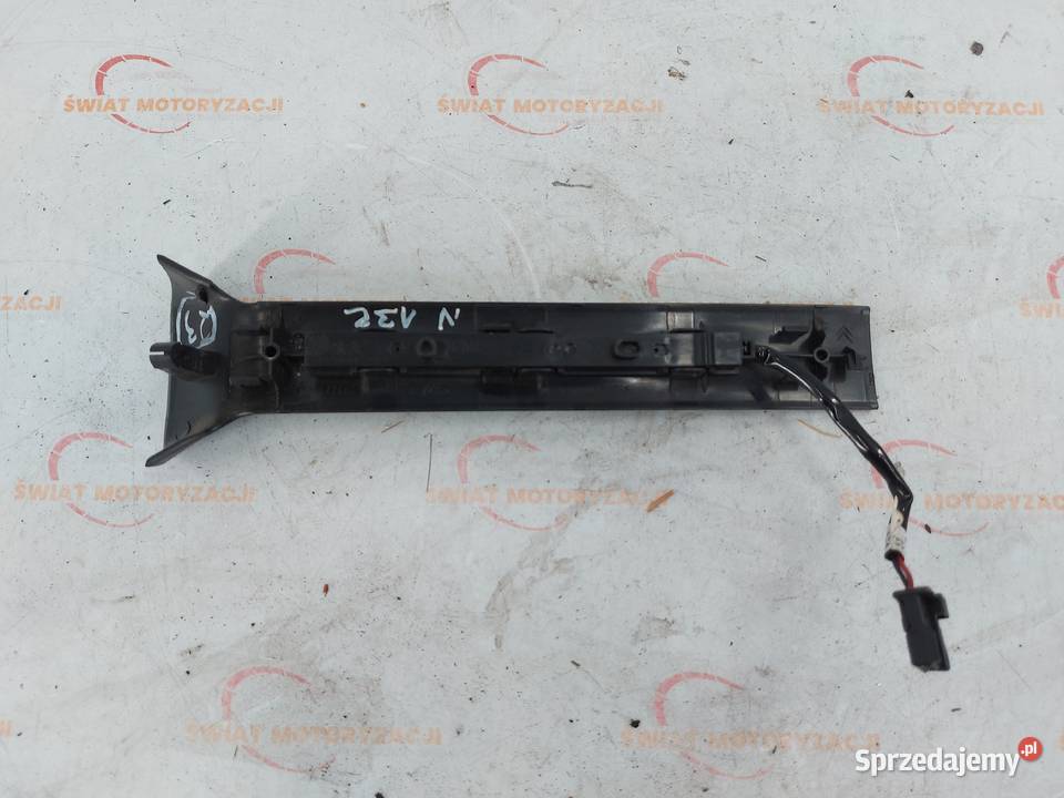 CITROEN DS4 13r oświetlenie wnętrza kabiny Kielce