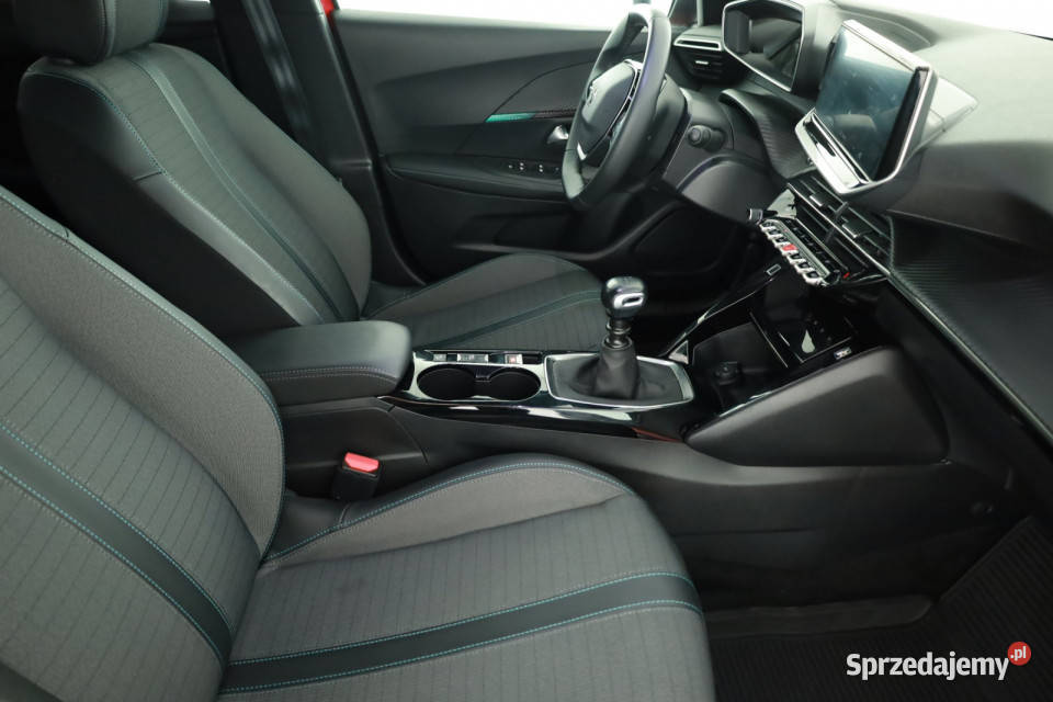Peugeot 2008 12 PureTech 2008 Piaseczno