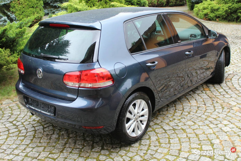 Volkswagen Golf Benzyna Bogate Wyposażenie manualna sprzedam